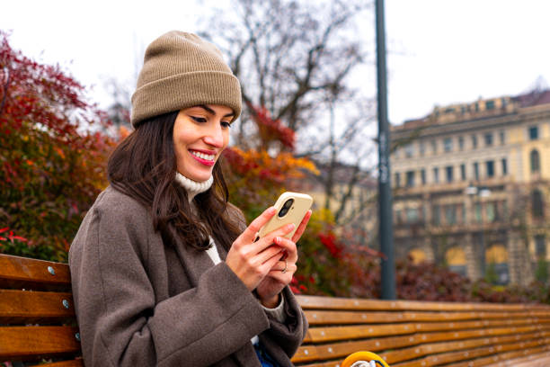 istock Cold day in the city 2200161867