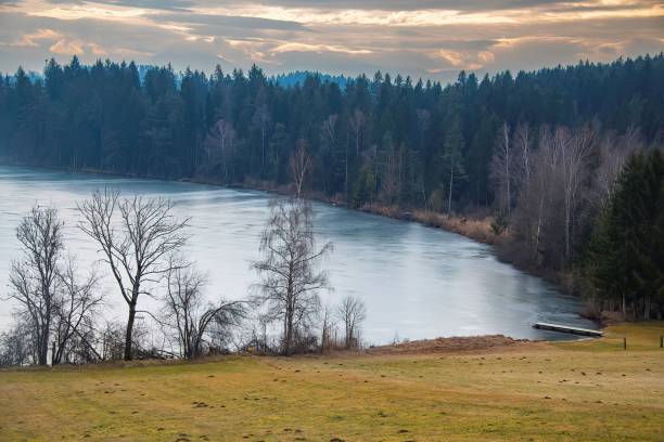istock Lake Maltschach in Carinthia 2200207824