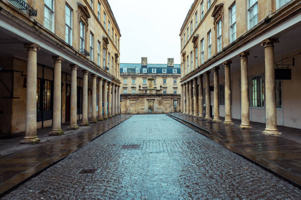 istock Bath colonnade showing roman baths on a rainy day 2200217243