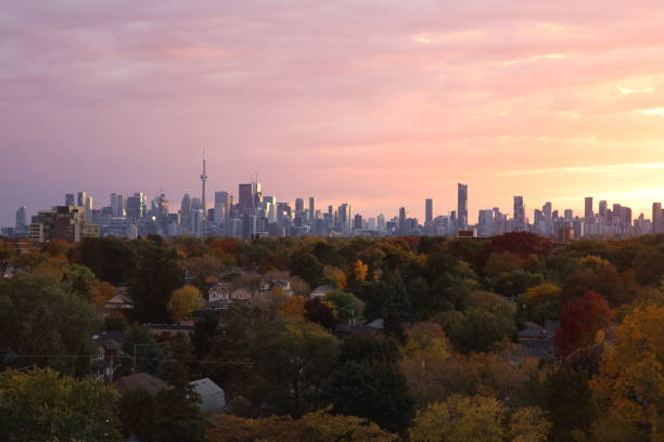 istock Landscape view of Toronto downtown, CN tower in dawn during the fall. 2200296637