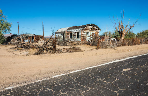 istock Abandoned house at Mojave National Preserve 2200343938