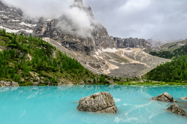 istock Lago di Sorapis in the Dolomites during an overcast springtime day 2200399346