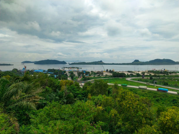 istock View of the sea 2200517255