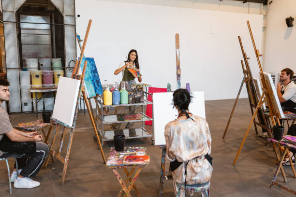 istock Young Middle Eastern Artist Leading Diverse Art Class 2200566413