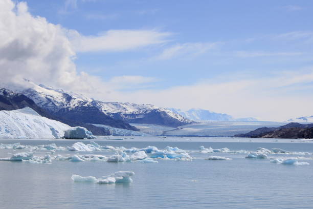 istock Glacier fragmented ice floating on lake water 2200589403