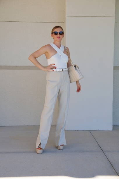 istock Business woman modern outfit 2200749326