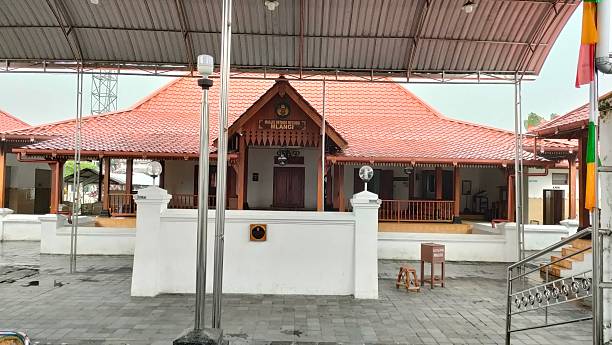 istock Mosque 