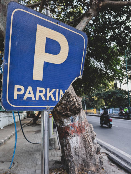 istock Half-Broken Parking Signage on Rajpur Road, Dehradun 2200794498