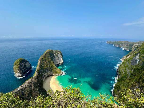 istock View - Nusa Penida - Indonesia 2200826978