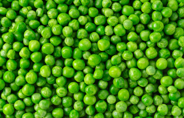 istock Full-Frame View of Boiled Green Peas from Above 2200966306