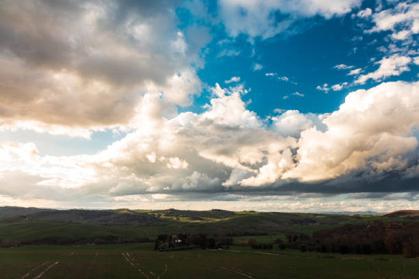 istock Afternoon colors in Tuscany 2200985234