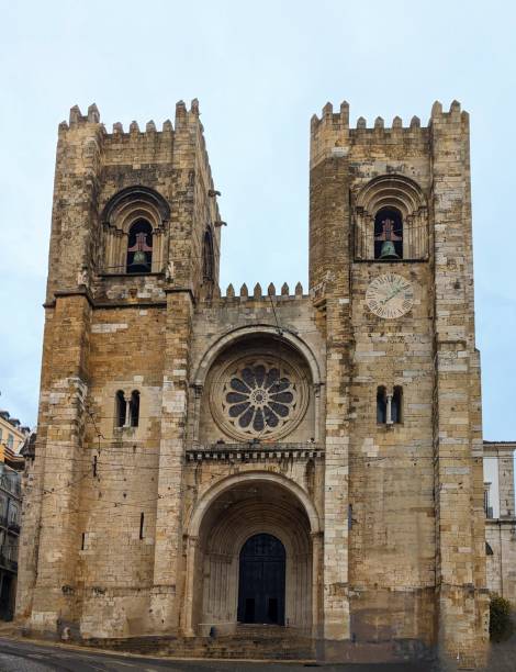 istock there is a very large cathedral type building with a round window 2201011229