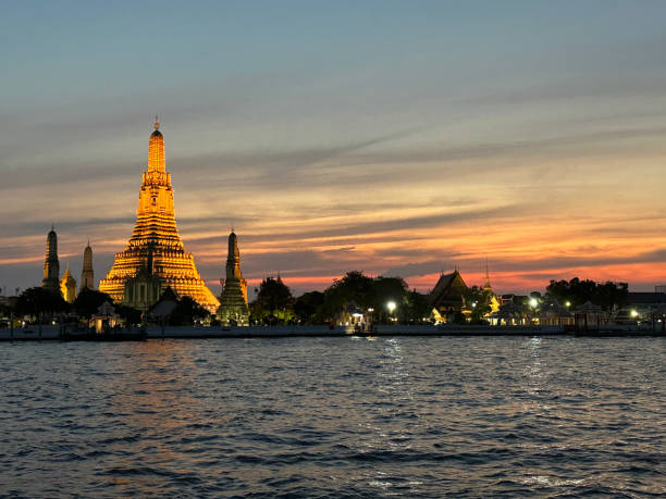istock Riva Arun Pier - Bangkok - Thailand 2201294465