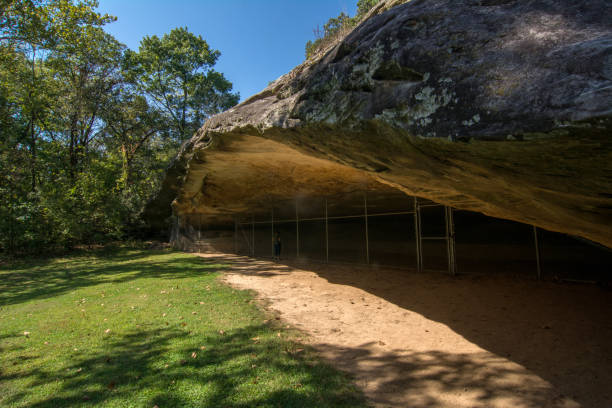 istock Graham Cave SP - Cave Viewed from Right End & Looking In 2201308360