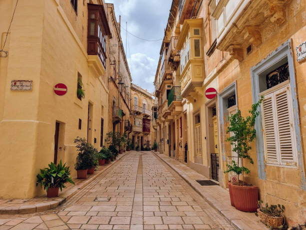 istock Traditional tiny Maltese street in Birgu, The Three Cities, Malta 2201323728