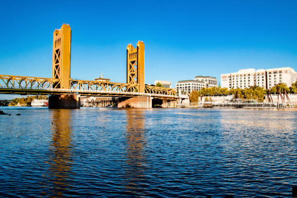 istock Landmark Tower Bridge Over Sacramento River in Sacrmanto, CA 2201335654