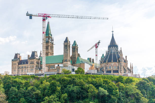 istock Parliament of Canada under repair 2201612866