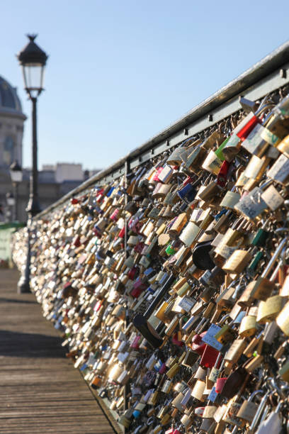 istock A fence with many locks on it Bridge in Paris 2201682540