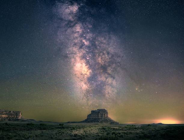 istock Milky Way over Chaco Canyon 2201682738