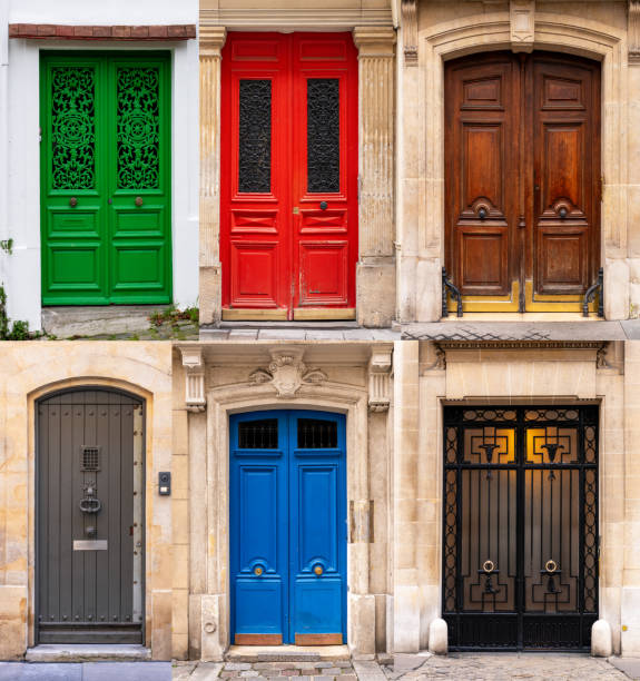istock Doors of Paris, France 2201743662
