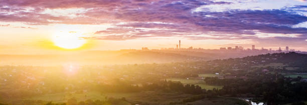 istock Johannesburg Sunrise From Emmerentia Dam 2201911601