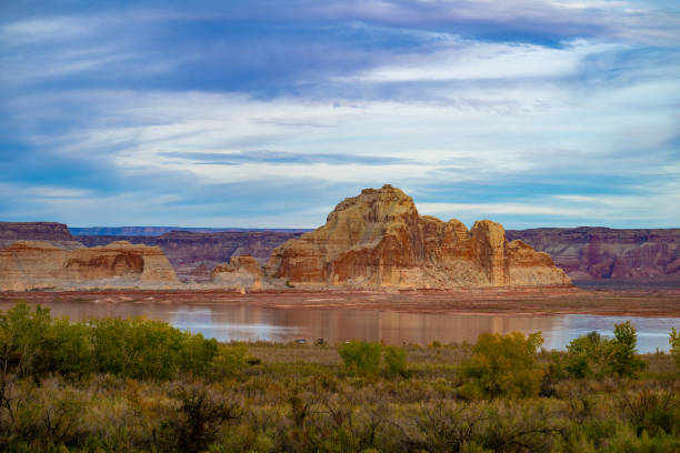 istock Scenic Lake Powell Reflection with Rock Formations 2201913905