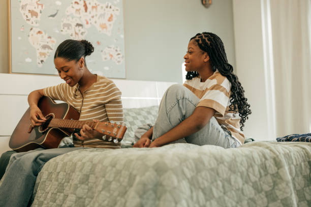 istock From Chaos to Comfort: Creative Ways Students Personalize Their Dorms 2202278680