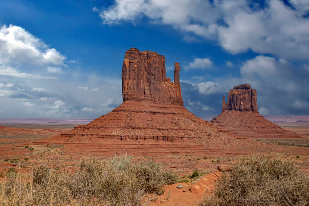 istock Monument Valley, Tribal Park 2202281390