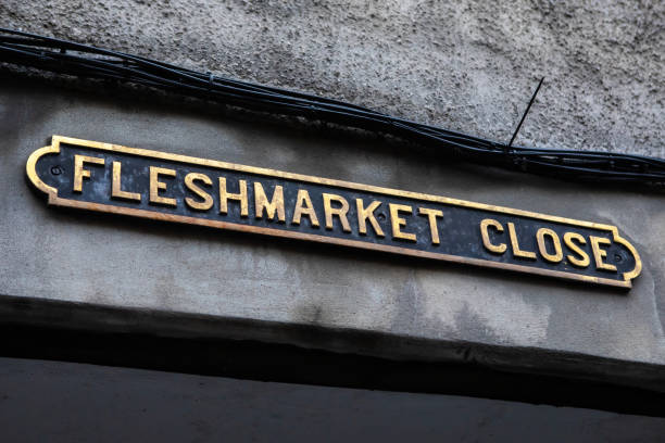 istock Fleshmarket Close in Edinburgh, Scotland 2202346822