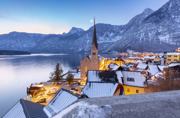istock Winter Sunrise Over Hallstatt, Austria 2202361001
