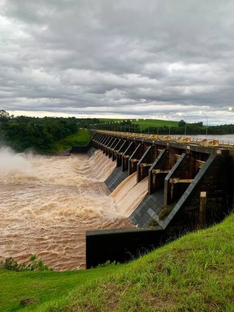 istock Majestic dam overflowing with water 2202375587