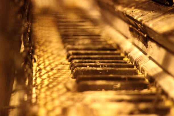 istock Abandoned piano with worn-out keys 2202558092
