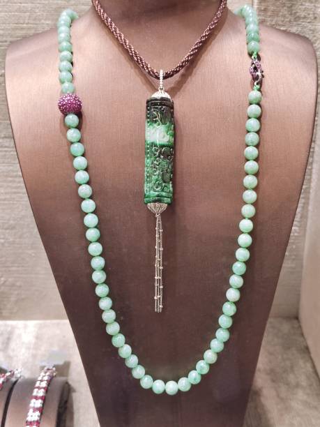 istock Anthocyanin Jade Pendant and Necklace 2202754423