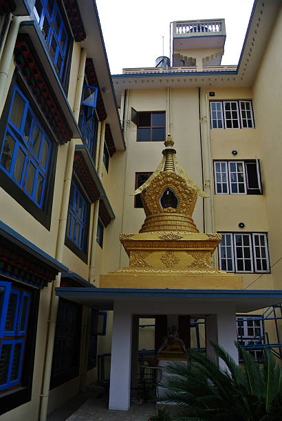 The image depicts a prominent Buddhist temple