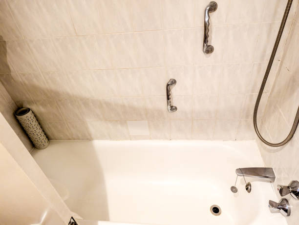 istock A Hotel Bathroom Which Has Been Freshly Cleaned For It's Next Occupants 2202883486