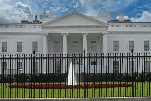 istock The White House and Politics 2202939442