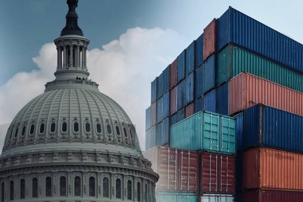 istock American Supply Chain and Poltics 2202941806