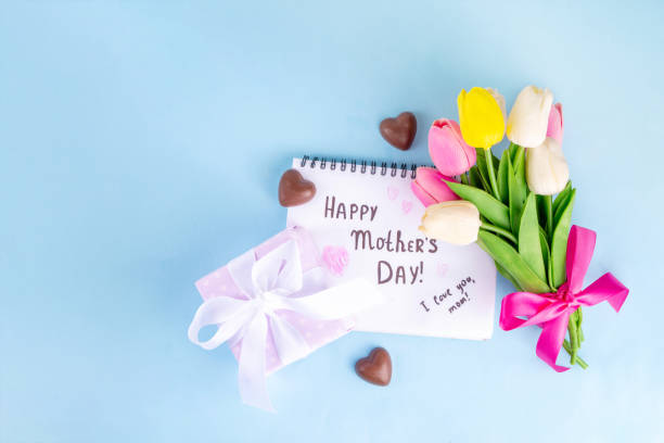 istock Mother day greeting card 2203014862