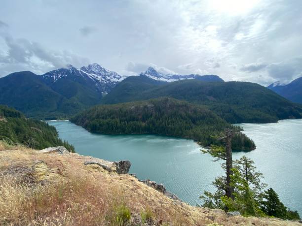 istock Lake and Mountain Range in Washington 2203156909