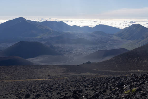 istock Keonehe'ehe'e, Sliding Sands, Haleakala 2203188938
