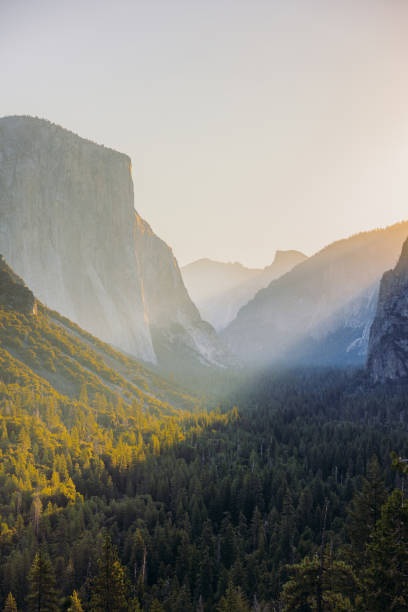 istock Majestic Sunrise Over Dramatic Yosemite Valley Landscape 2203237759