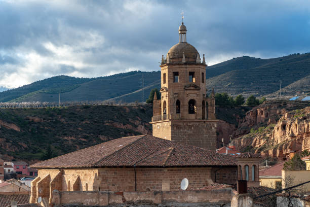 istock Historic stone church with a scenic mountain backdrop in La Rioja 2203285190