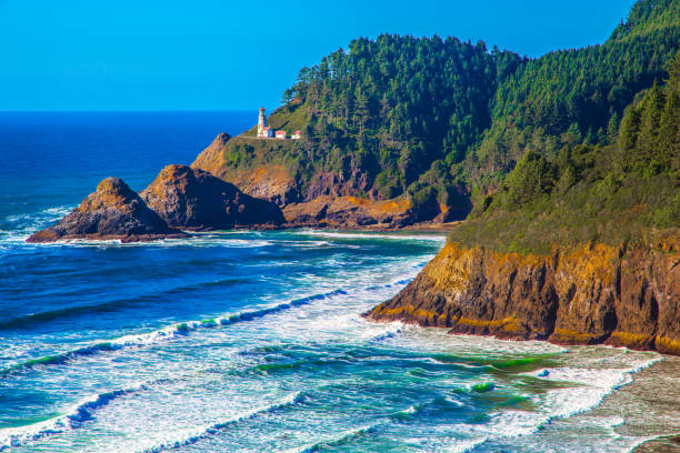 istock Light house on the Pacific coast of Oregon. 2203300728