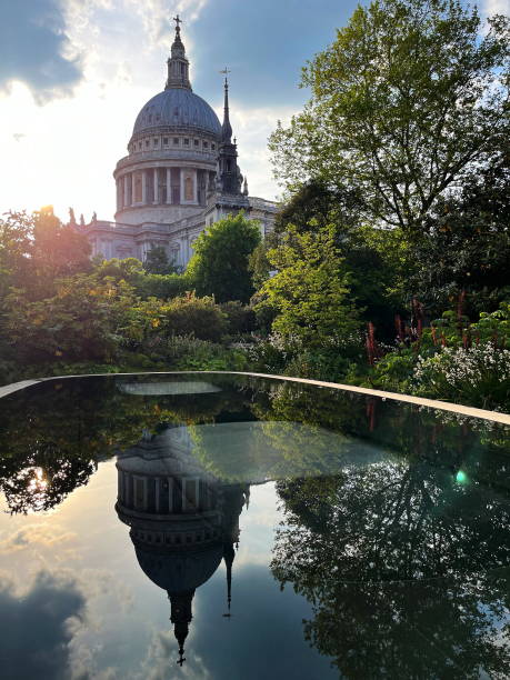 istock St. Paul's Cathedral reflected in a pond 2203314076