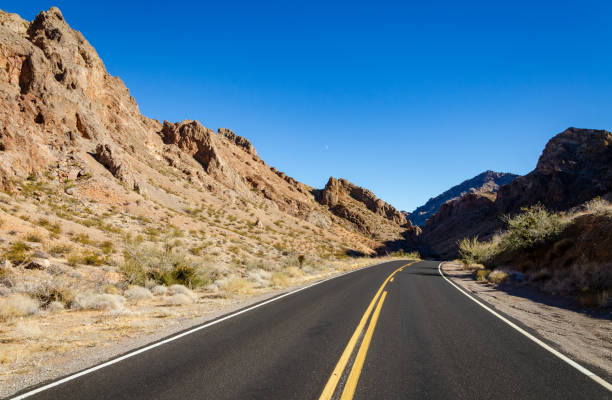 istock The Road into Valley of Fire State Park 2203377183