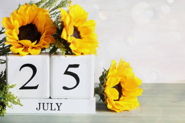 istock July 25th Calendar Blocks with Beautiful Sunflowers 2203456135