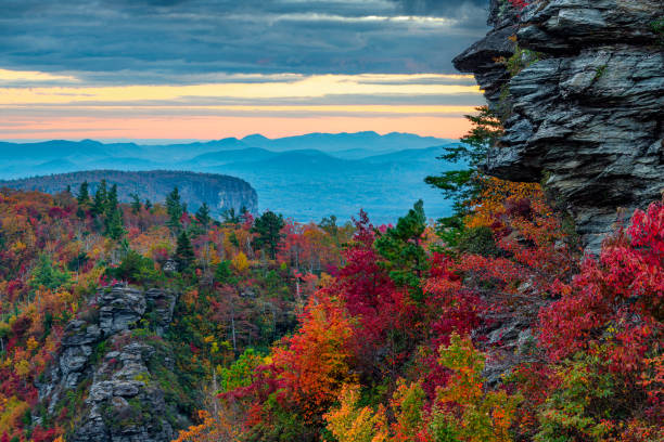 istock autumn sunset, linville gorge, north carolina 2203480911