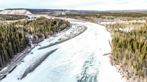 istock Winter ice  Setting up to Depart the River in Alaska 2203536906