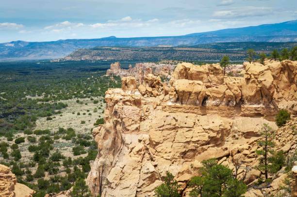 istock Overlook at El Malpais National Monument 2203551338