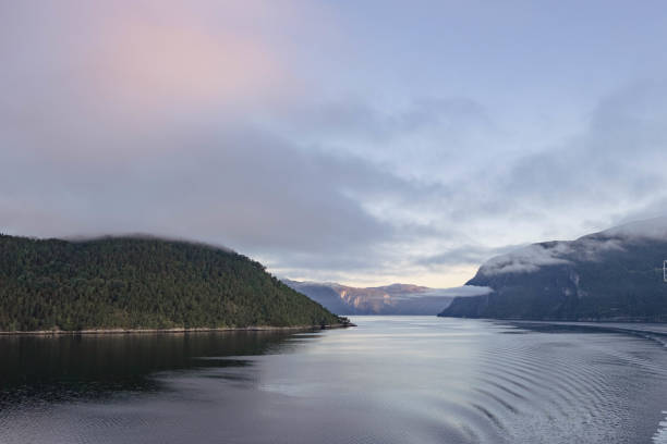 istock A beautiful fjord with mountains in the background 2203571316